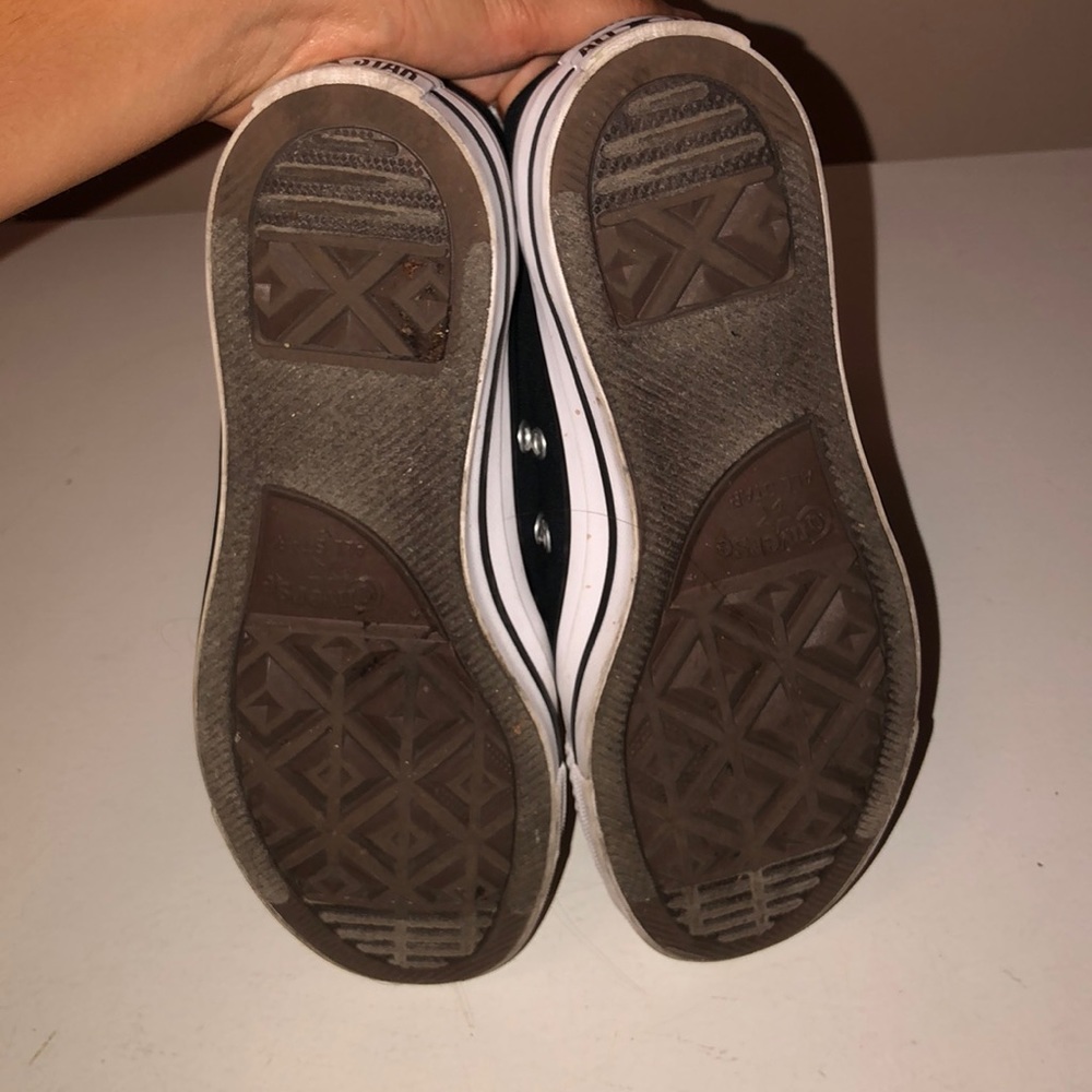 Converse - Picture 4 of 4